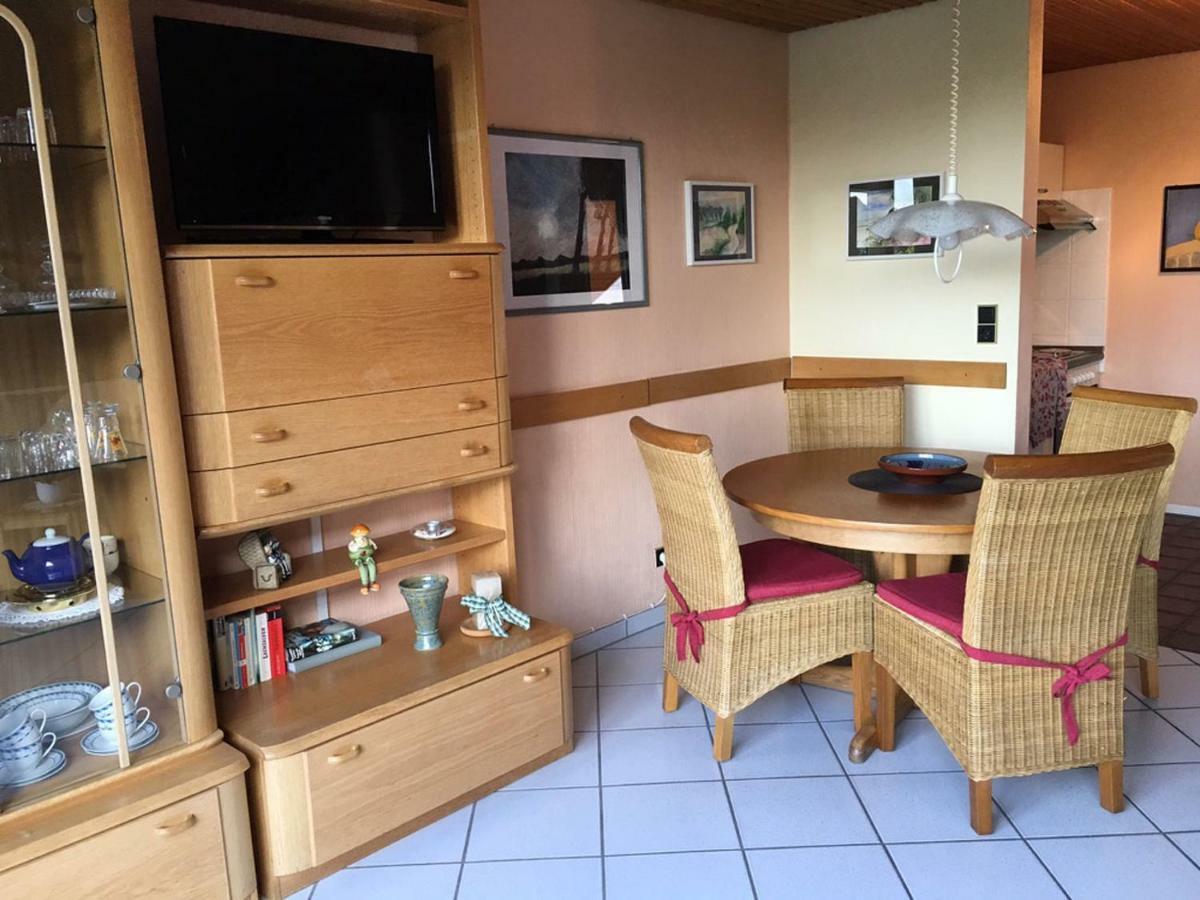 Carolinensiel/Harlesiel Appartement Buitenkant foto